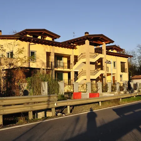 Hotel apartamentowy San Prospero Garbagnate Milanese