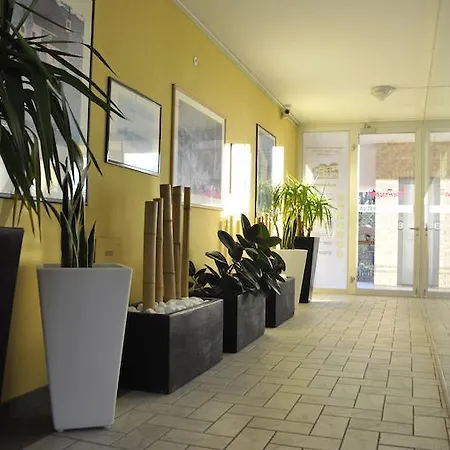 Hotel apartamentowy San Prospero Garbagnate Milanese
